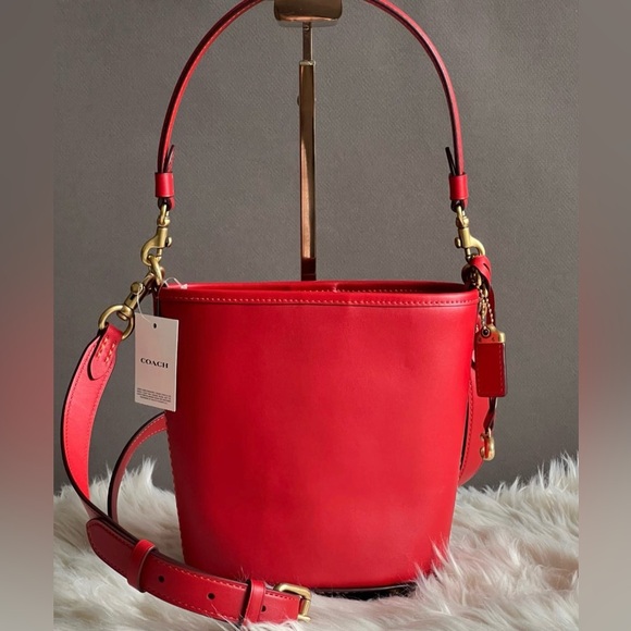 💰SOLD - CJ827 - Coach Dakota Bucket Bag 16 - Picture 2 of 12